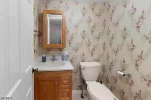 89 Stockton Ct, Parsippany, NJ 07950 - Photo 34