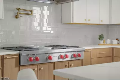 6 Cambridge Drive, Millburn, NJ 07078 - Photo 22