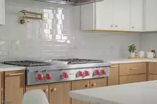 6 Cambridge Dr, Millburn, NJ 07078 - Photo 22