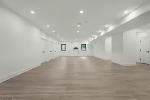 6 Cambridge Dr, Millburn, NJ 07078 - Photo 44