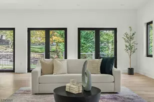 6 Cambridge Dr, Millburn, NJ 07078 - Photo 30