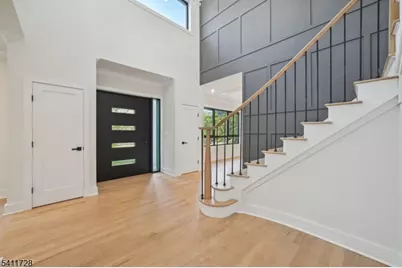 5 Foxcroft Drive, Livingston, NJ 07039 - Photo 2