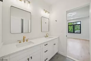 5 Foxcroft Dr, Livingston, NJ 07039 - Photo 28