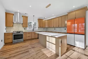 16 Valley View Dr, Rockaway Township, NJ 07866 - Photo 4