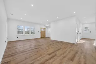 16 Valley View Dr, Rockaway Township, NJ 07866 - Photo 12