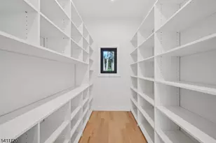 8 Fordham Rd, Livingston, NJ 07039 - Photo 18