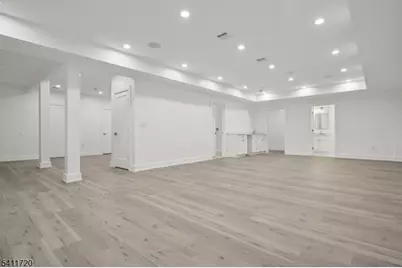 8 Fordham Road, Livingston, NJ 07039 - Photo 42