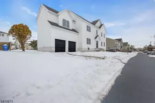 1027 Mereline Ave, Woodbridge Township, NJ 07001 - Photo 6