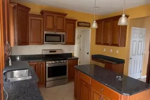 105 Churchill Ave, Franklin Township, NJ 08873 - Photo 6