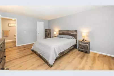 110 Arbor Way, Branchburg Township, NJ 08876 - Photo 10