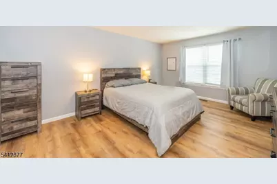 110 Arbor Way, Branchburg Township, NJ 08876 - Photo 12