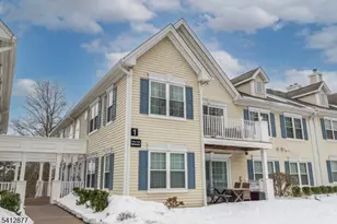 110 Arbor Way, Branchburg Township, NJ 08876 - Photo 2