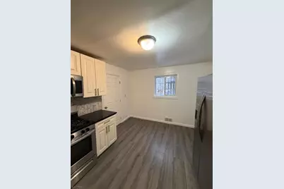 7-9 Evergreen Ave, Newark, NJ 07114 - Photo 6