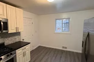 79 Evergreen Ave, Newark, NJ 07114 - Photo 6