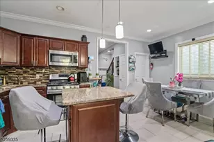 7 Martin St, Paterson, NJ 07501 - Photo 10