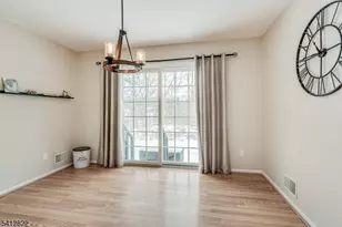 1 Weatherhill Rd, Hamburg, NJ 07419 - Photo 18