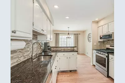 1 Weatherhill Rd, Hamburg, NJ 07419 - Photo 1