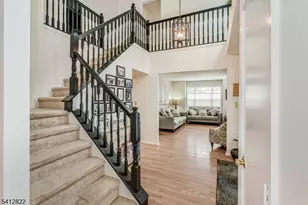 1 Weatherhill Rd, Hamburg, NJ 07419 - Photo 6