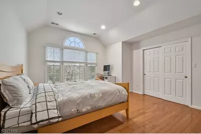 10 Hamilton Rd, Bernards Township, NJ 07920 - Photo 14