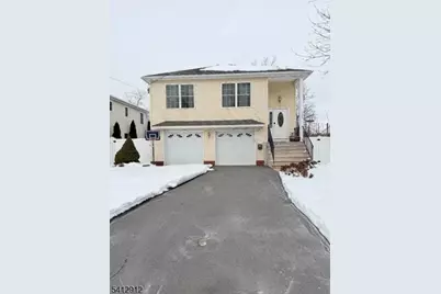 105 Fairchild Ave, Morris Township, NJ 07950 - Photo 1