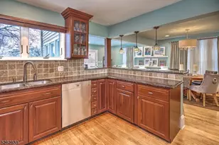 8 Dumont Rd, Far Hills, NJ 07931 - Photo 12