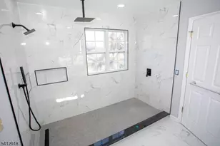 267 Perry Ave, Union Township, NJ 07083 - Photo 28