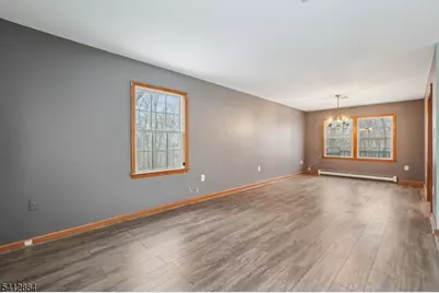 20 Oak St, Vernon, NJ 07422 - Photo 8