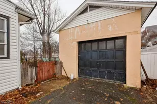 1869 Lennington St, Rahway, NJ 07065 - Photo 28