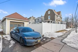 221 E Westfield Ave, Roselle Park, NJ 07204 - Photo 36