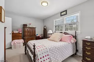 19 Honeyman Pl, Berkeley Heights Township, NJ 07922 - Photo 16