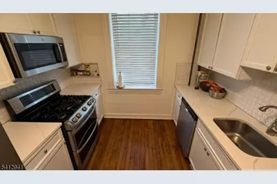 325 79th St, North Bergen Twp., NJ 07047 - Photo 12