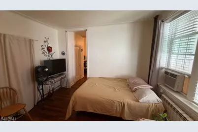 325 79th St, North Bergen Twp., NJ 07047 - Photo 10