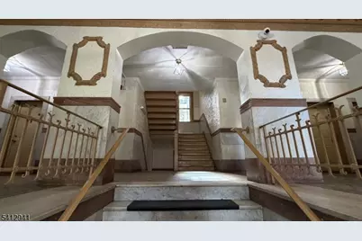 325 79th St #23, North Bergen Twp., NJ 07047 - Photo 2