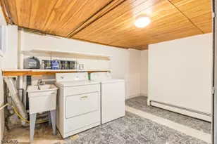 72 Lang St, Newark, NJ 07105 - Photo 8