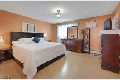 224 Rossiter Ave, Paterson, NJ 07502 - Photo 18