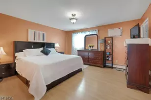 224 Rossiter Ave, Paterson, NJ 07502 - Photo 18