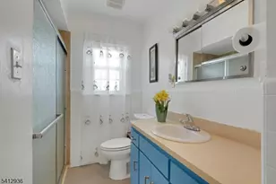 224 Rossiter Ave, Paterson, NJ 07502 - Photo 30