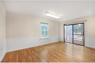 91 Devonshire Ct, Hillsborough Township, NJ 08844 - Photo 10