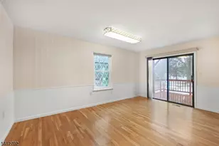 91 Devonshire Ct, Hillsborough Township, NJ 08844 - Photo 10