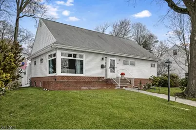 381 Dogwood Dr, Union Township, NJ 07083 - Photo 1