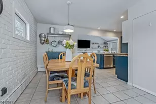 381 Dogwood Dr, Union Township, NJ 07083 - Photo 6