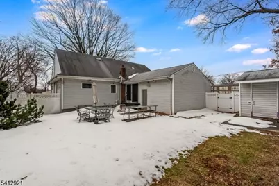 381 Dogwood Dr, Union Township, NJ 07083 - Photo 26