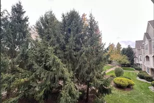 317 Kensington Ln, Livingston Twp., NJ 07039 - Photo 18