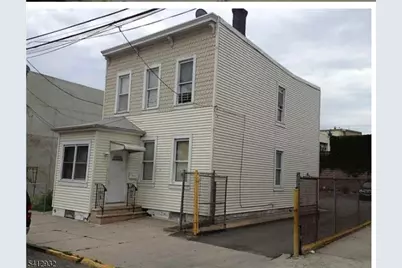 6115 Buchanan Pl #2, West New York, NJ 07093 - Photo 1
