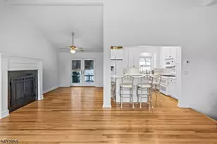 31 Ridge Ct, Cedar Grove, NJ 07009 - Photo 10