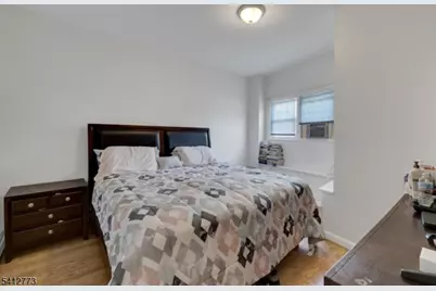 106 Broughton Ave, Bloomfield, NJ 07003 - Photo 20