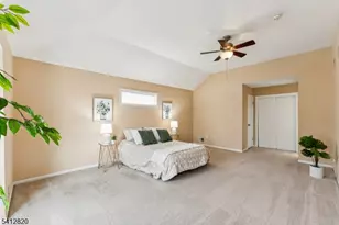 192 Clarken Dr, West Orange Township, NJ 07052 - Photo 16