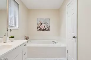 192 Clarken Dr, West Orange Township, NJ 07052 - Photo 16