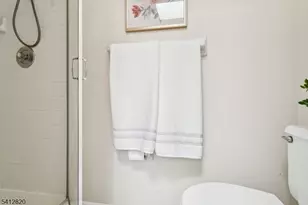 192 Clarken Dr, West Orange Township, NJ 07052 - Photo 18