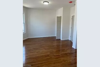 54 Beverly St, Newark, NJ 07108 - Photo 4
